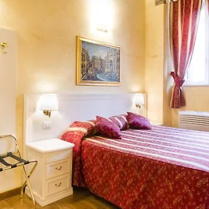 3* Bed & Breakfast Domus Trevi